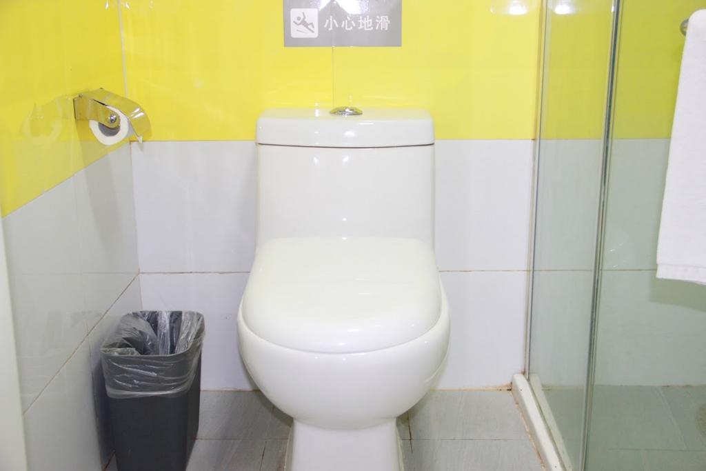 7Days Inn Dalian Wafangdian Railway Station 외부 사진
